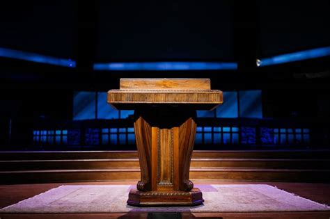pulpit definition.